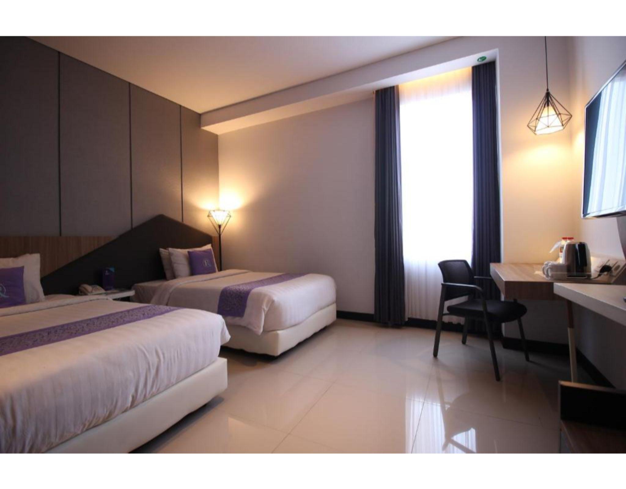Forriz Hotel Джокьякарта Экстерьер фото