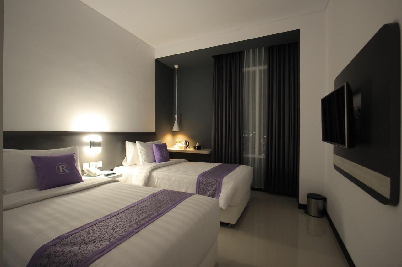 Forriz Hotel Джокьякарта Экстерьер фото